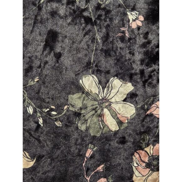 Chico’s Crushed Velvet Floral Dress, Stretch ¾ Bell Sleeve Pullover | 1 (8-10) - Picture 8 of 9